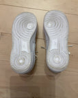WHITE NIKE AIR FORCE 1 6