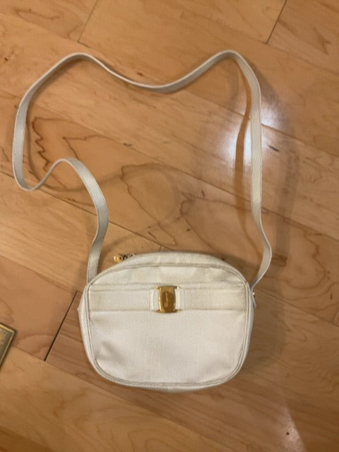 {{ClientCode}} CREAM FERRAGAMO CROSSBODY BAG