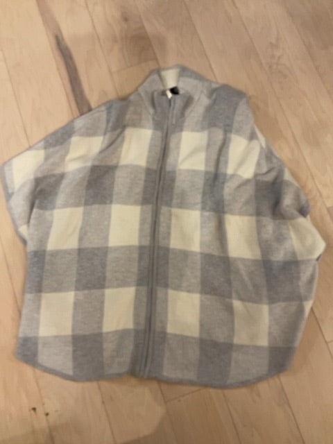 GREY JONES NEW YORK ZIP UP PONCHO S/M