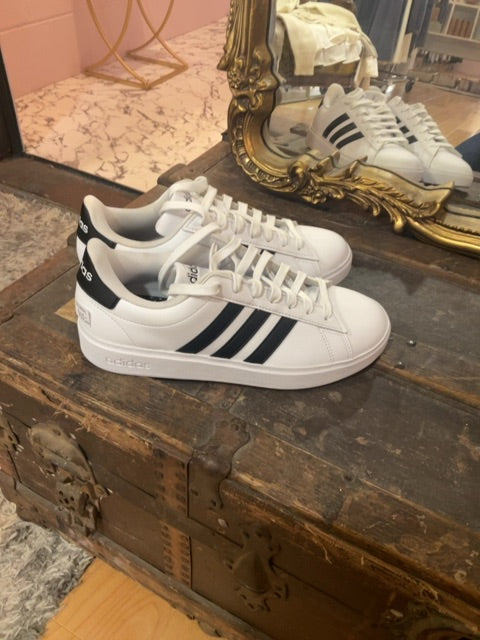 BLACK/WHITE ADIDAS ADIDAS GRAND COURT 2.0 COMFORT SHOE 7.5