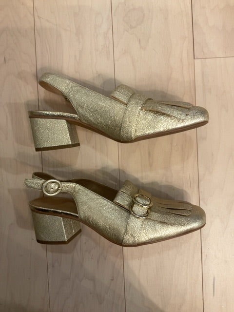 {{ClientCode}} METALLIC GOLD FRANCO SARTO SLINGBACK LOAFERS, 8