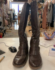 {{ClientCode}} BROWN RAMPAGE RIDING BOOTS, 9.5