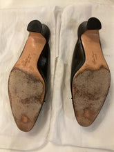 Load image into Gallery viewer, {{ClientCode}} BROWN FERRAGAMO MULES, 7
