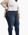 1822 Denim - 28" Repreve Fabric Girlfriend Ankle in Talia (2-20W)